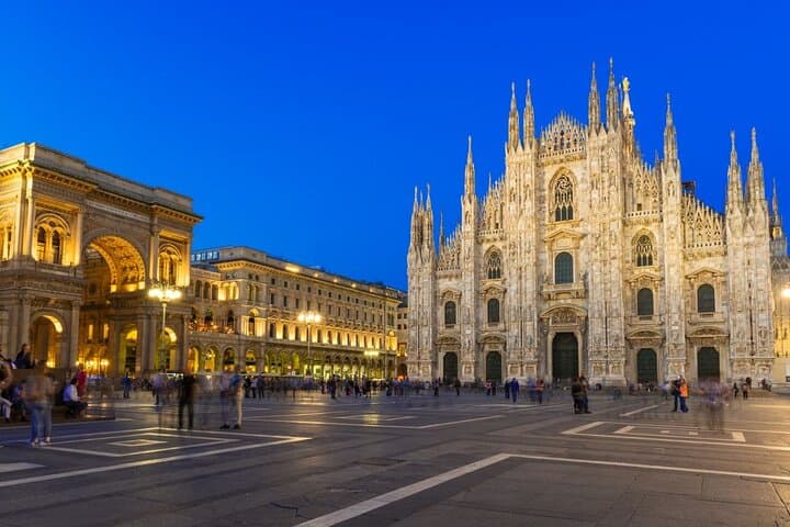 Private Transfer from Milan to Malpensa Airport MXP in Car or Van