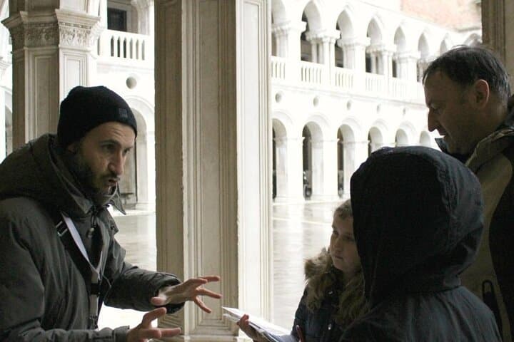 Private Family Tour of Saint Mark’s & Doge’s Palace with Scavenger Hunt
