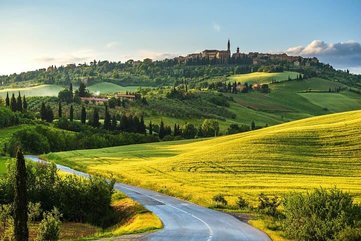 Private Tuscany Wine Experience from Rome: Montepulciano & Pienza