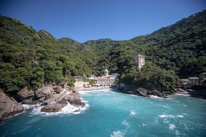 CAMOGLI: PRIVATE Ligurian Wine Tasting Experience and walking on National Park