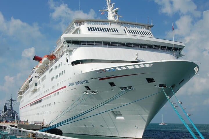 Civitavecchia Cruise Port Private Transfer To/From Rome & Airport