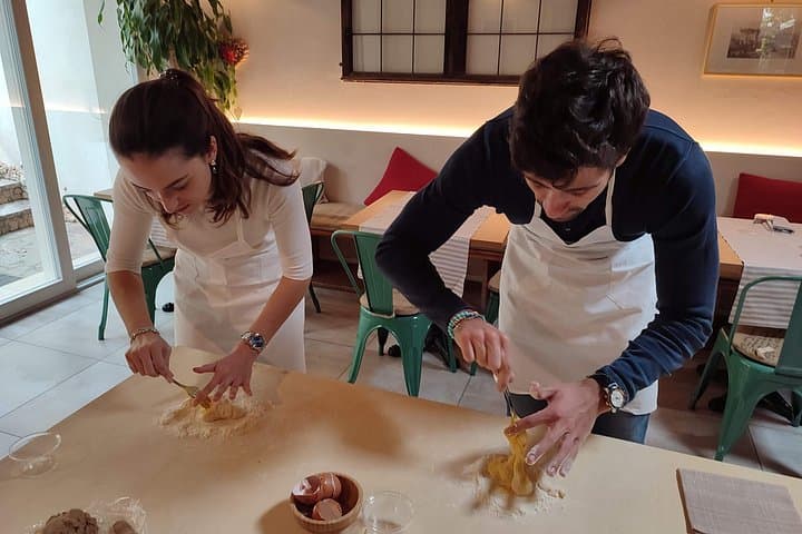 Tortellini Cooking Class with Mamma in Verona