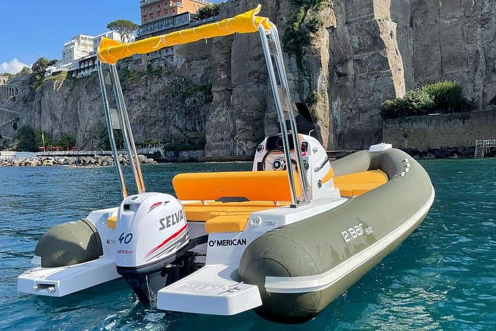 Self Drive Boat Hire