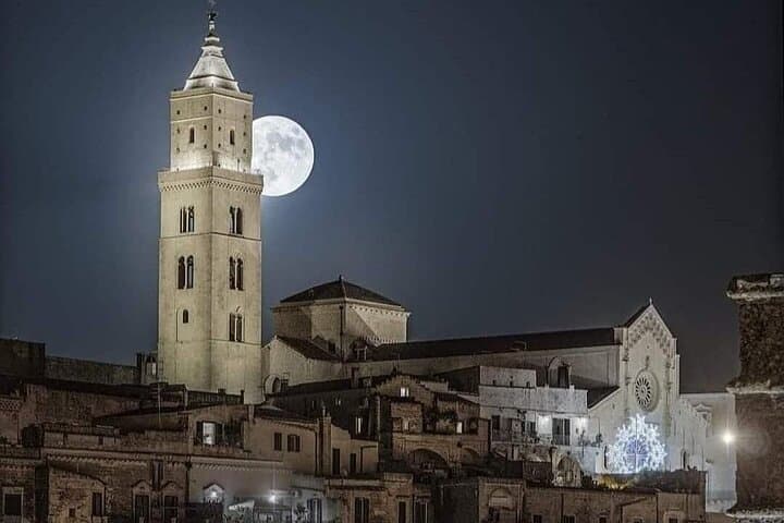 Visit the Sassi of Matera with Brunella-exciting Sassi Tour