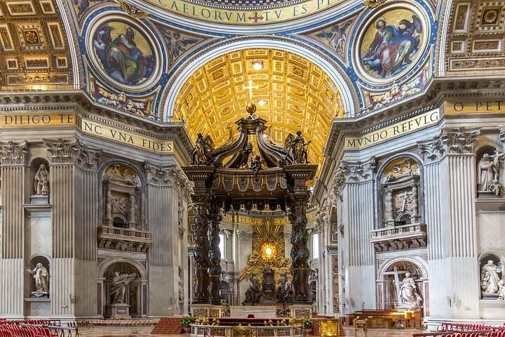 St. Peter Basilica and Optional Dome Group Tour