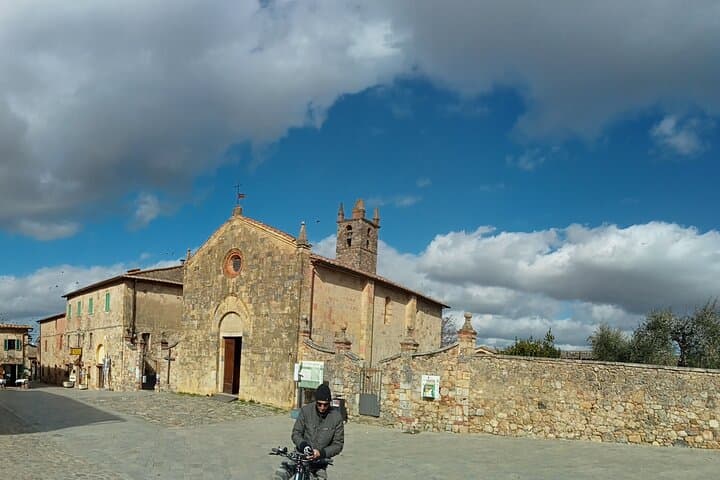 E-Bike rental in Tuscany