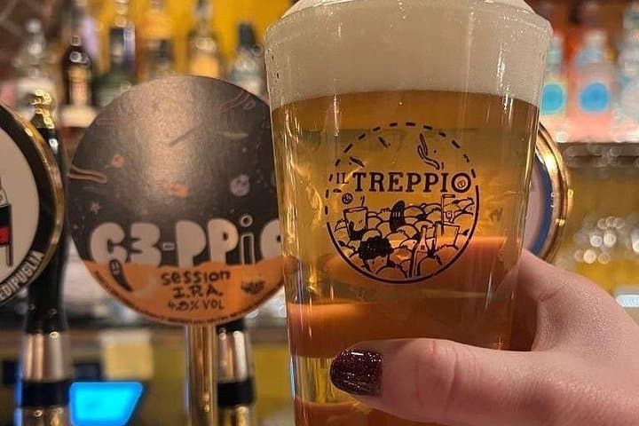 Rome: Private Craft Beer Tasting Tour with Local Bites