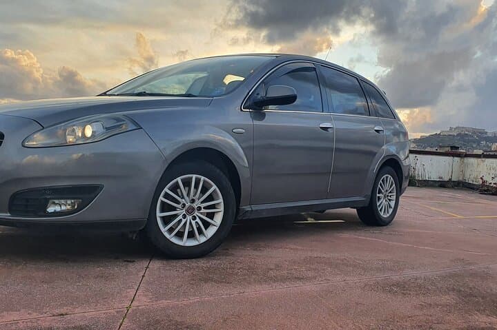 Private Transfer : Naples Airport to Amalfi