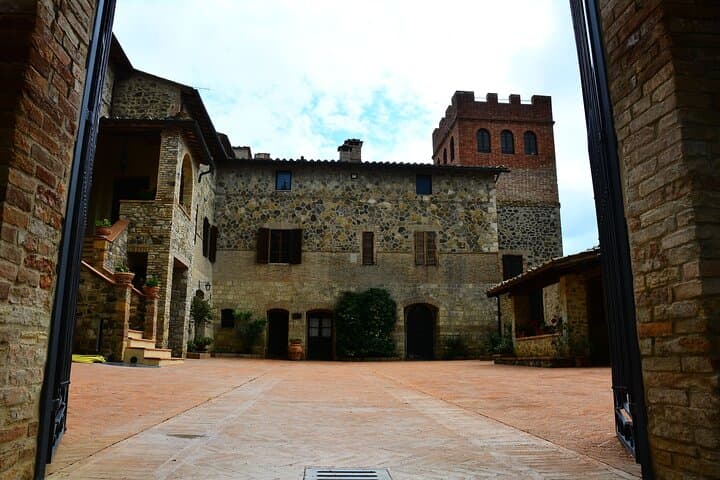 Exclusive Private Brunello di Montalcino Experience from Florence