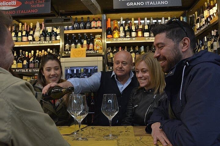 Exclusive Emilia-Romagna,Parmigiano, Prosciutto, Balsamic, Wine