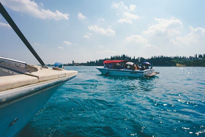 Best of Sirmione with Boat Tour and Grotte di Catullo
