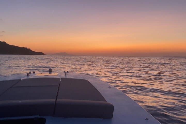 Tour of the Sorrento Coast with Aperitif