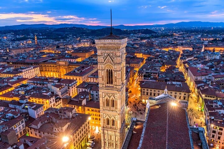 Florence Haunted Secrets: Echoes of the Dead Exploration Game