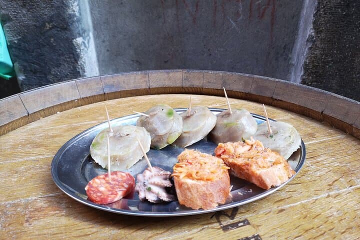 Private Rialto Street Food & Stories Tour: A Taste of Venice