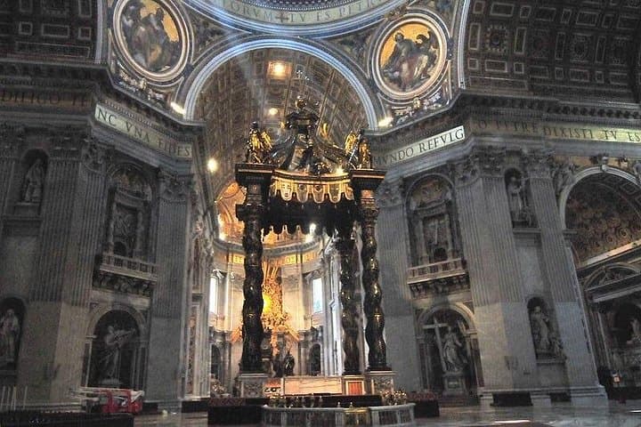 St. Peter's Basilica Guided Tour- Dome Climb Included