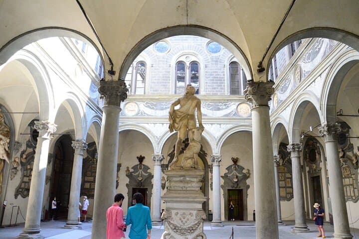Guided Medici Tour Florence: Discover Mysteries & History