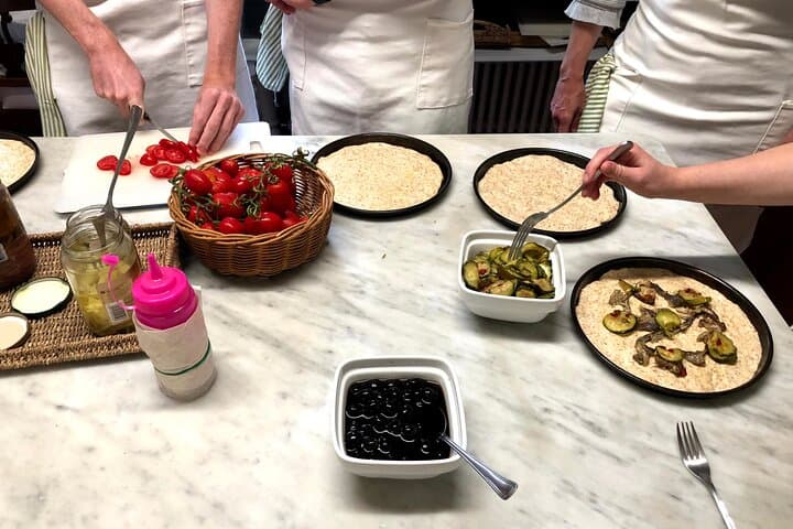 Authentic Cooking Class in Cortona: Pizza or Gnocchi, and Pasta