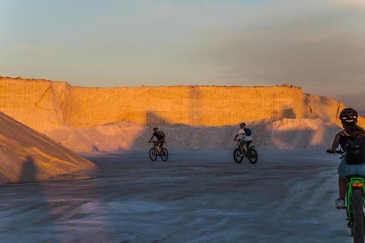 Riding fat e-bikes