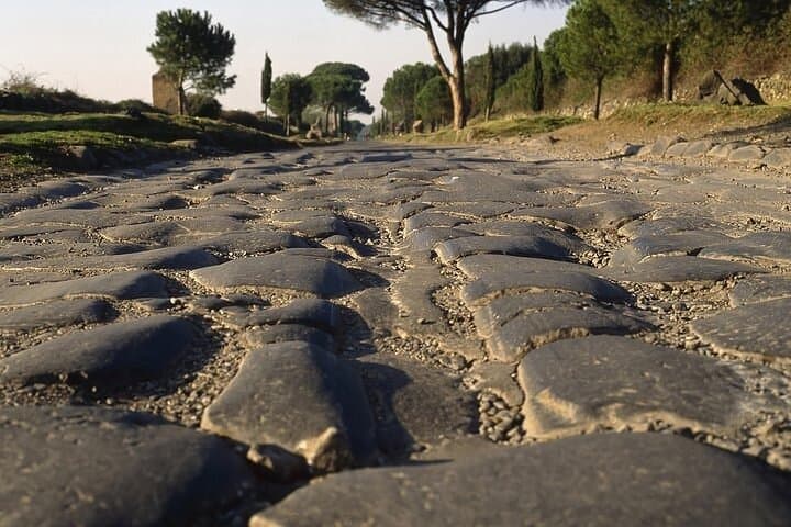 Rome Underground Catacombs Exclusive Guided Tour, Ticket and Transfer Included