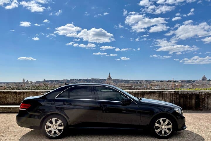 Private transfer with sedan