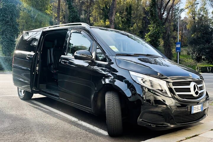 Private transfer with van