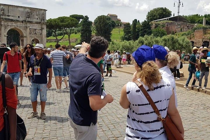 Exclusive Colosseum Gladiator's Arena Floor & Roman Forum Guided Tour|VIP Entry