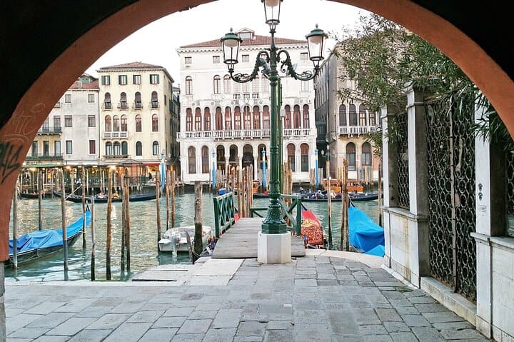 Venice highlights and hidden gems Small Group walking tour
