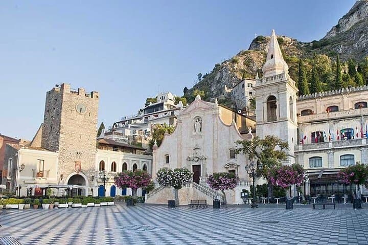 Taormina and Castelmola Private Tour from Messina Port