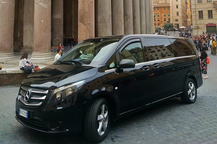 Private Transfer from the Port of Civitavecchia to Rome or Airport