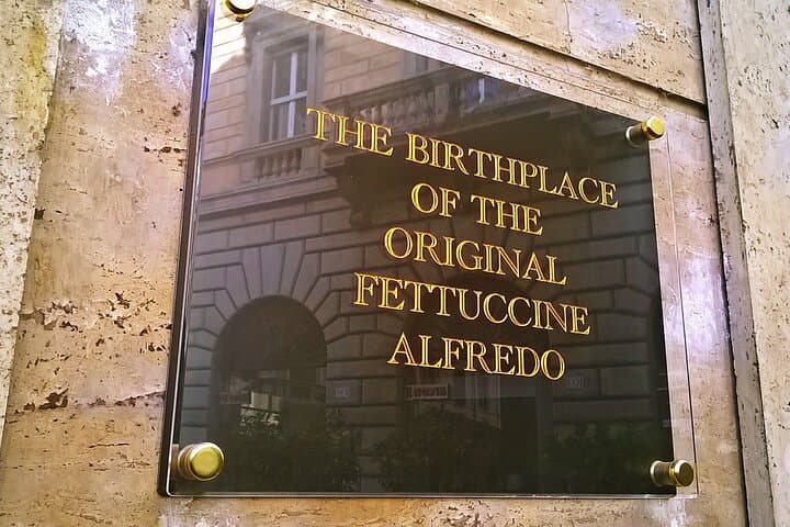 The Original Fettuccine Alfredo Experience in Rome
