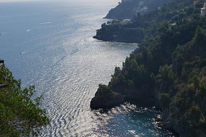 GR Limo Car Service Transfers & Tour