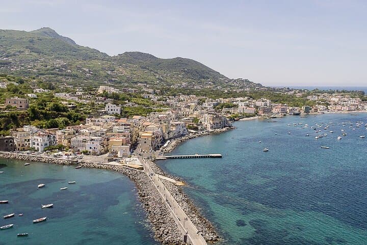 Full-Day Boat Tour to Ischia and Procida from Naples