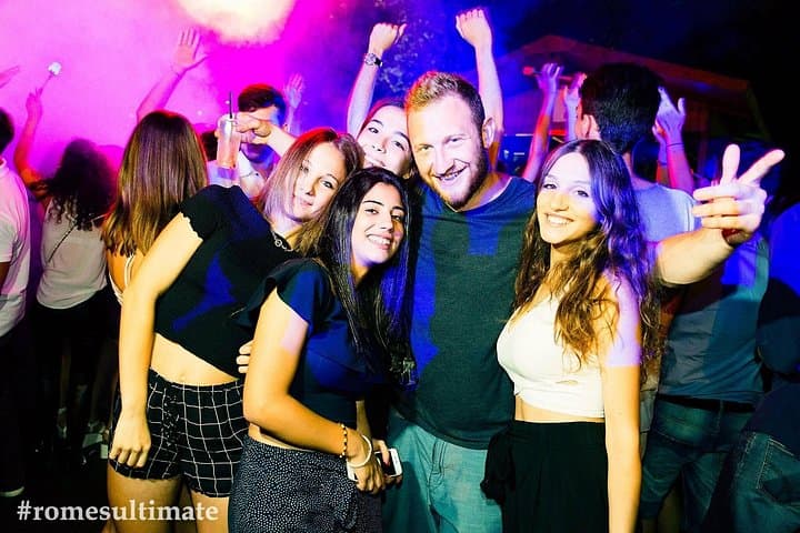 Deep Summer Clubbing