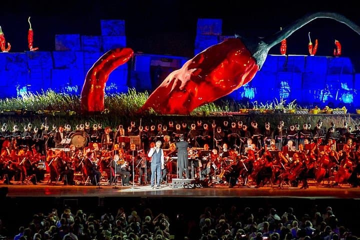 Private Limousine Service Florence for Bocelli concert LAJATICO