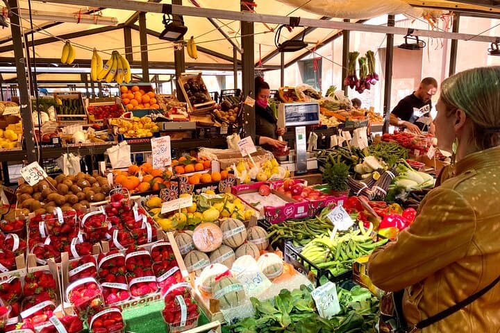 Guided Venice Street Food Tour and City Sightseeing