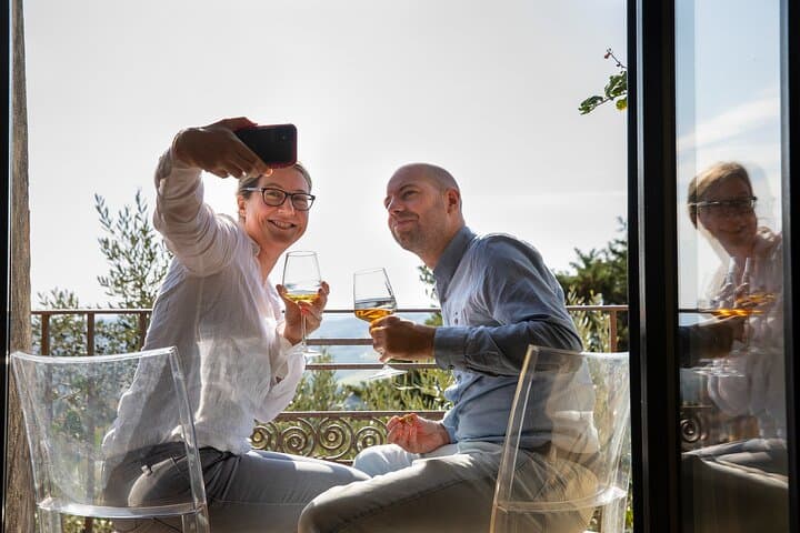 Superior Wine Tasting in San Gimignano