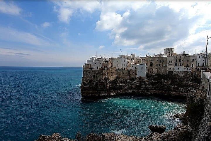 Day of Private Guided Tour to Polignano and Alberobello from Bari