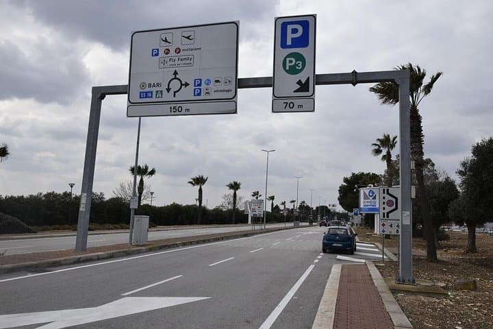 Bari: Private Airport to Matera Transfer