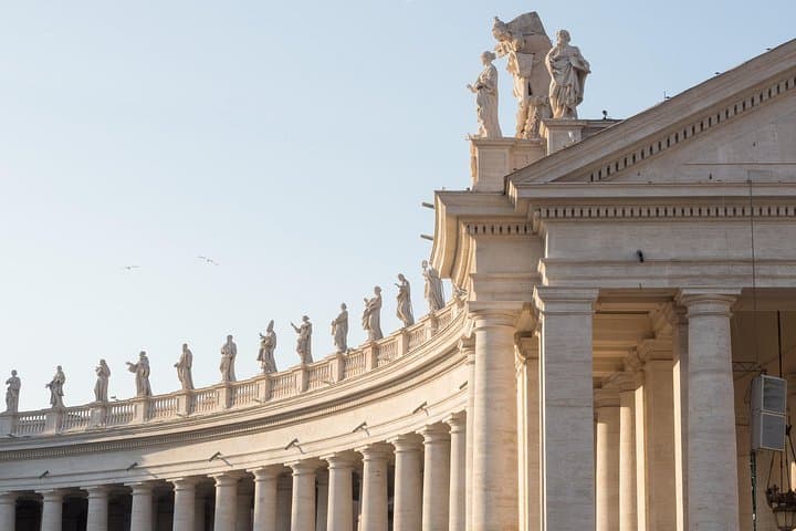 Rome Private Tour with Driver: Colosseum and Vatican in a Day