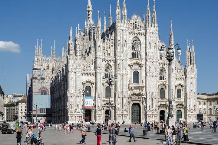 Milan Private Duomo Tour with Rooftop Terraces