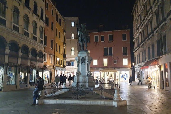 Venice at Night Small Group Guided Tour Away from the Crowds