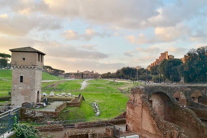 Rome Private Tour Colosseum, Baths of Caracalla and Circus Maximus VIP Entrance