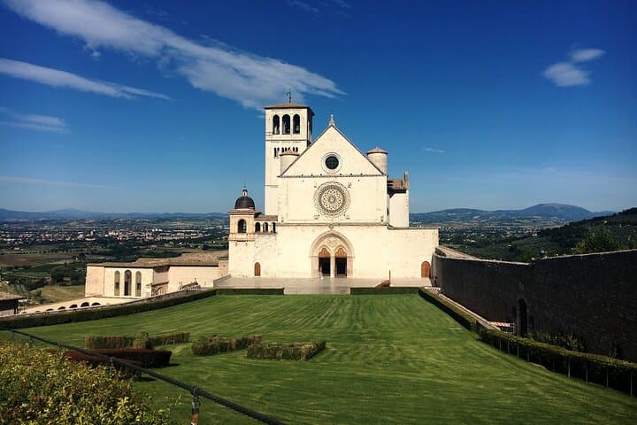 Assisi and Orvieto Private Tour from Rome