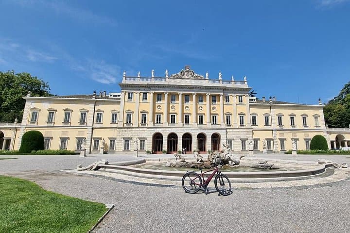 La Dolcevita E-Bike Tour - Moltrasio & Laglio