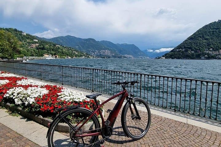 La Dolcevita E-Bike Tour - Moltrasio & Laglio