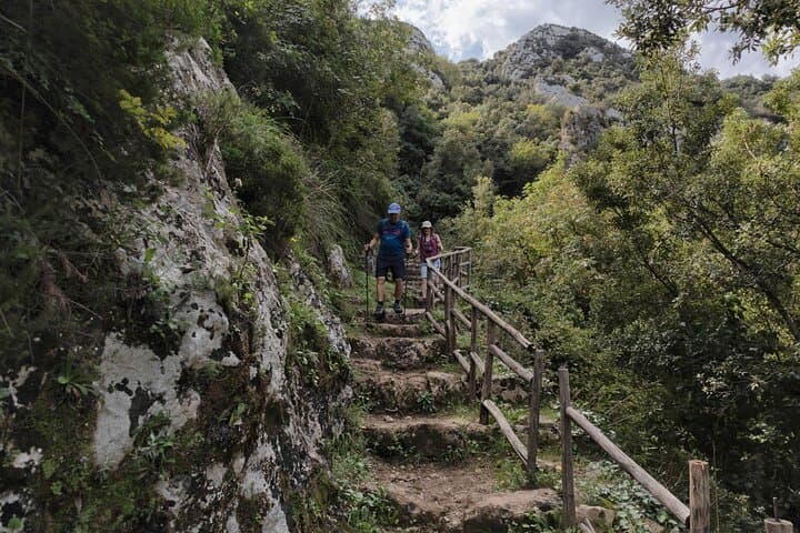 Cavagrande hiking tour