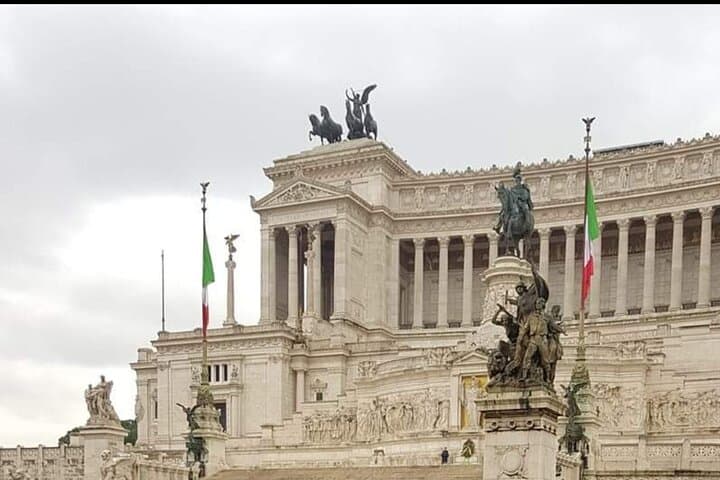 Private Transfer from the Port of Civitavecchia to Rome