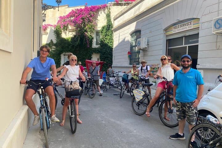 Lecce Historical Attractions Tour in Group (2h)