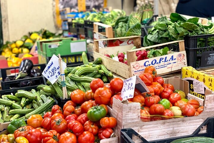 Florence: Street Food Tour and Sightseeing with Local Expert Guide in 2.5 hours