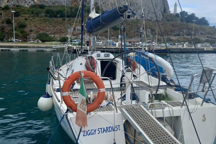 Sailing tour in Cefalù